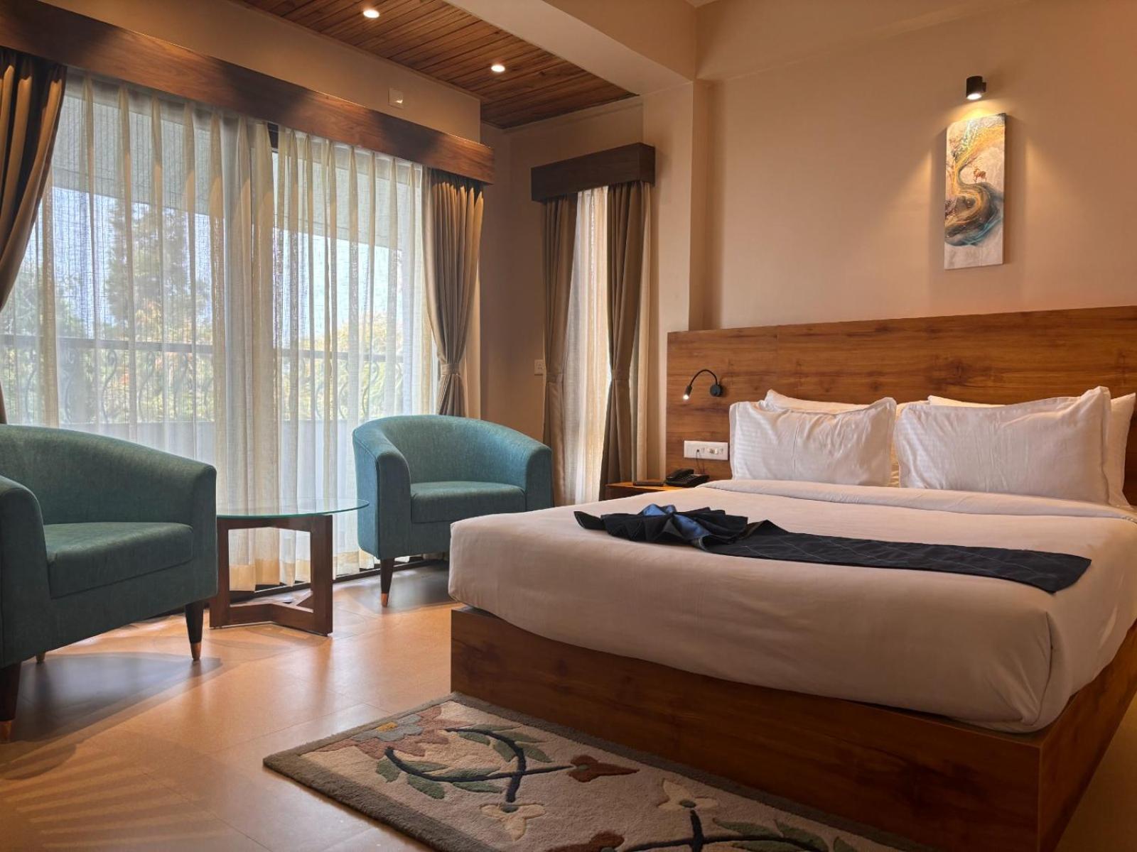 Blue Orchid Premium Hotel Kalimpong Bagian luar foto