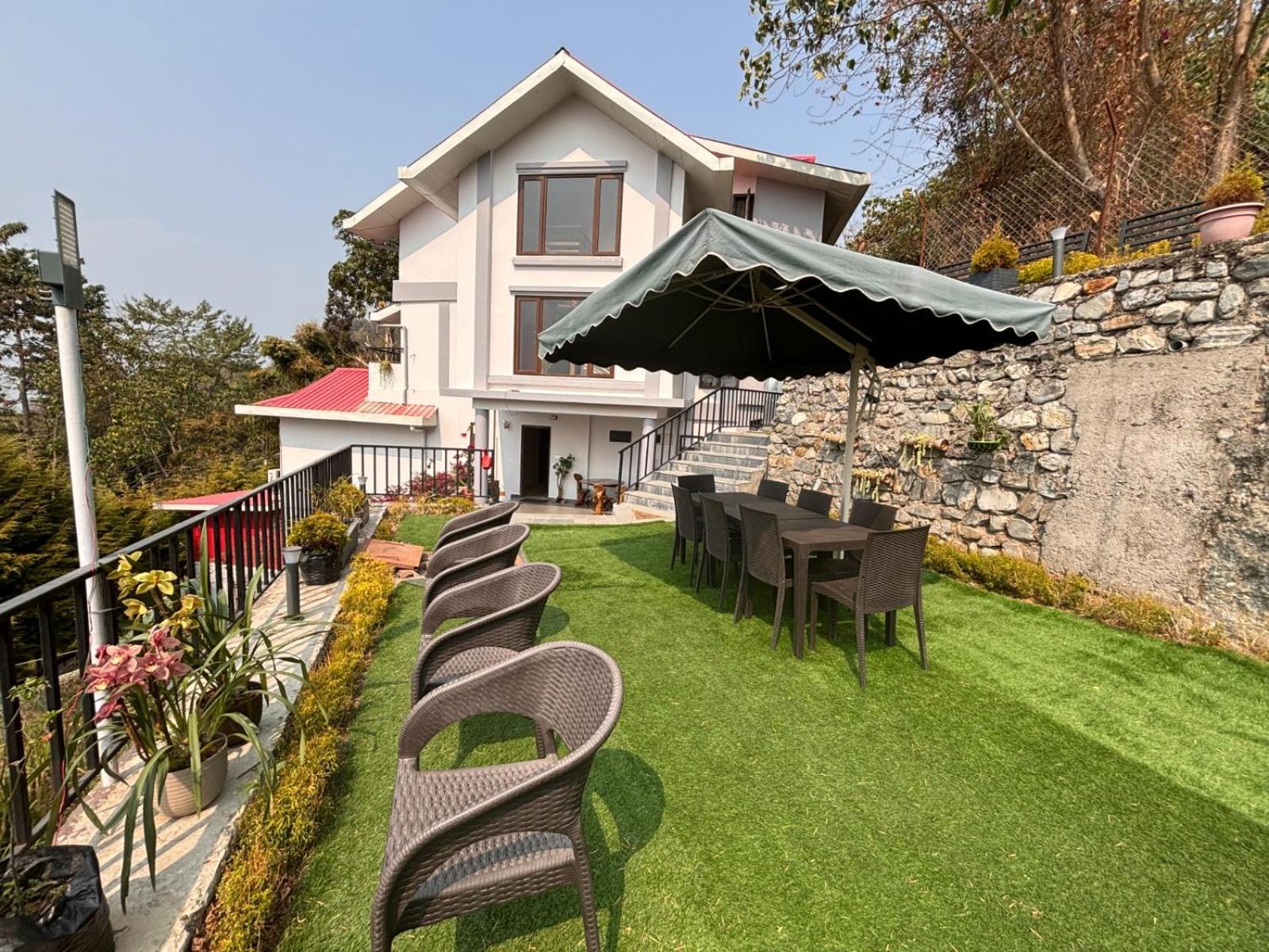 Blue Orchid Premium Hotel Kalimpong Bagian luar foto
